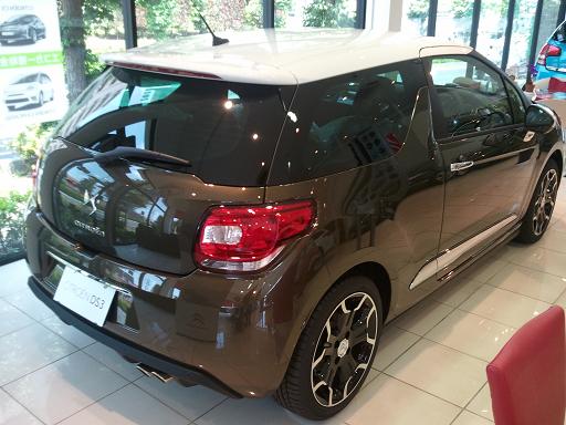 DS3に新色が新登場！ボディーカラーが全７色になりました☆