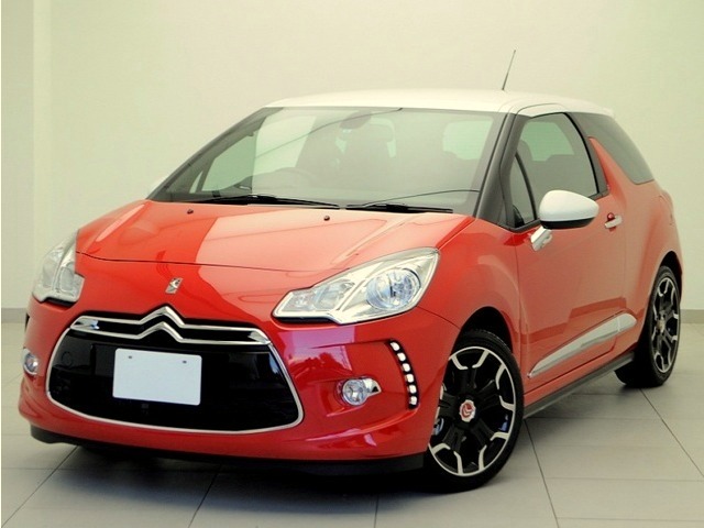 お客様、DS3のご納車おめでとうございます！