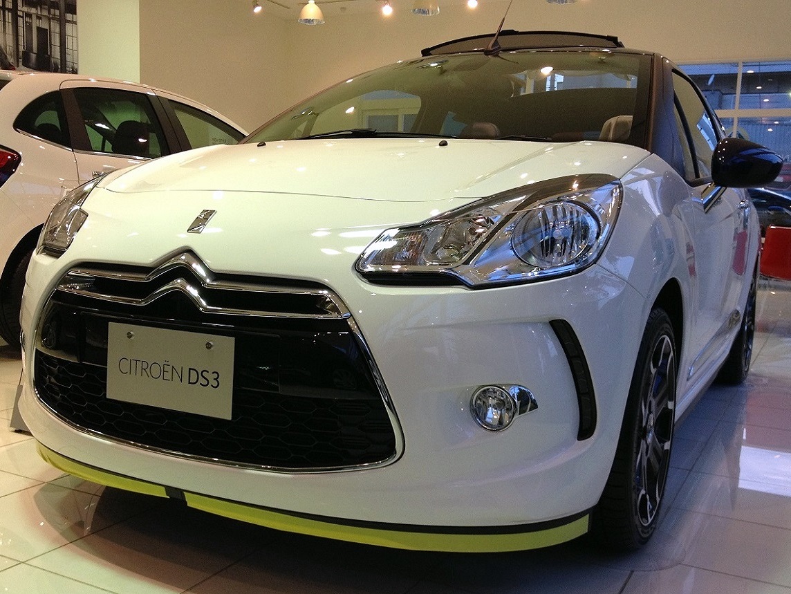 DS3　Cabrio　入庫しました！