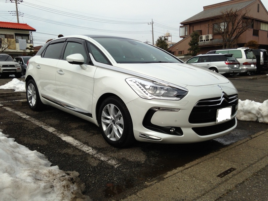 K様、DS5のご納車おめでとうございます！