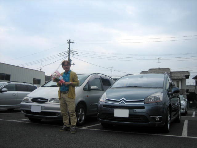 溝井様　C4ピカソのご納車おめでとうございます！