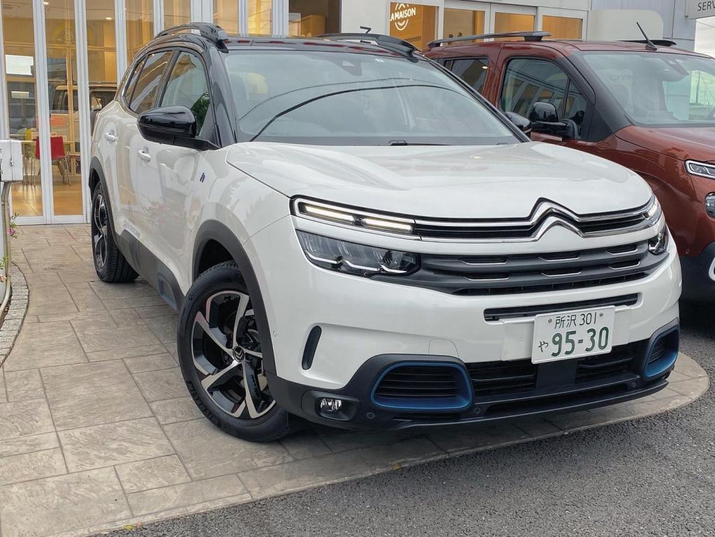 私、新卒の古川が「C5 AIRCROSS SUV PHEV」をさくっと紹介！