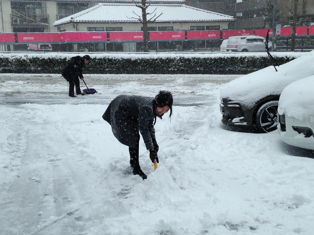 本日の営業時間につきまして