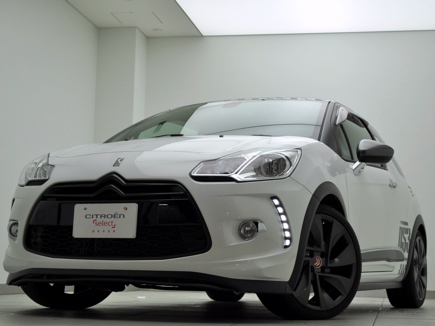 国内35台限定車 DS3 Racing が入庫致しました！