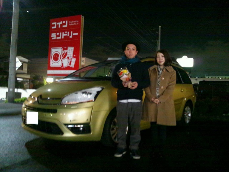 T様C4Picassoご納車おめでとうございます！