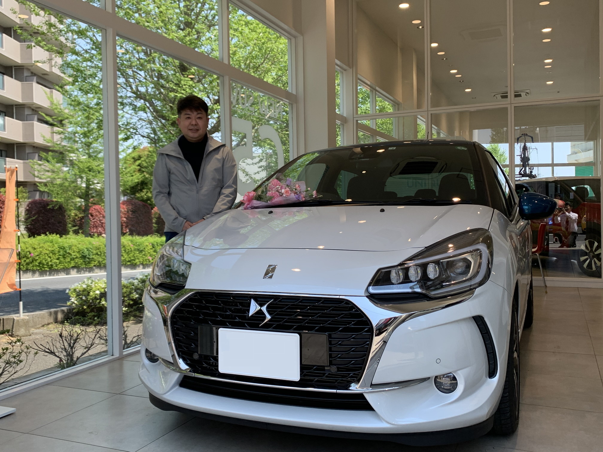 手塚さま、ＤＳ3ご納車おめでとうございます！