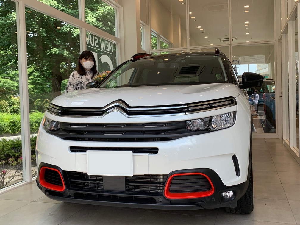 T様、C5AIRCROSSご納車おめでとうございます!!
